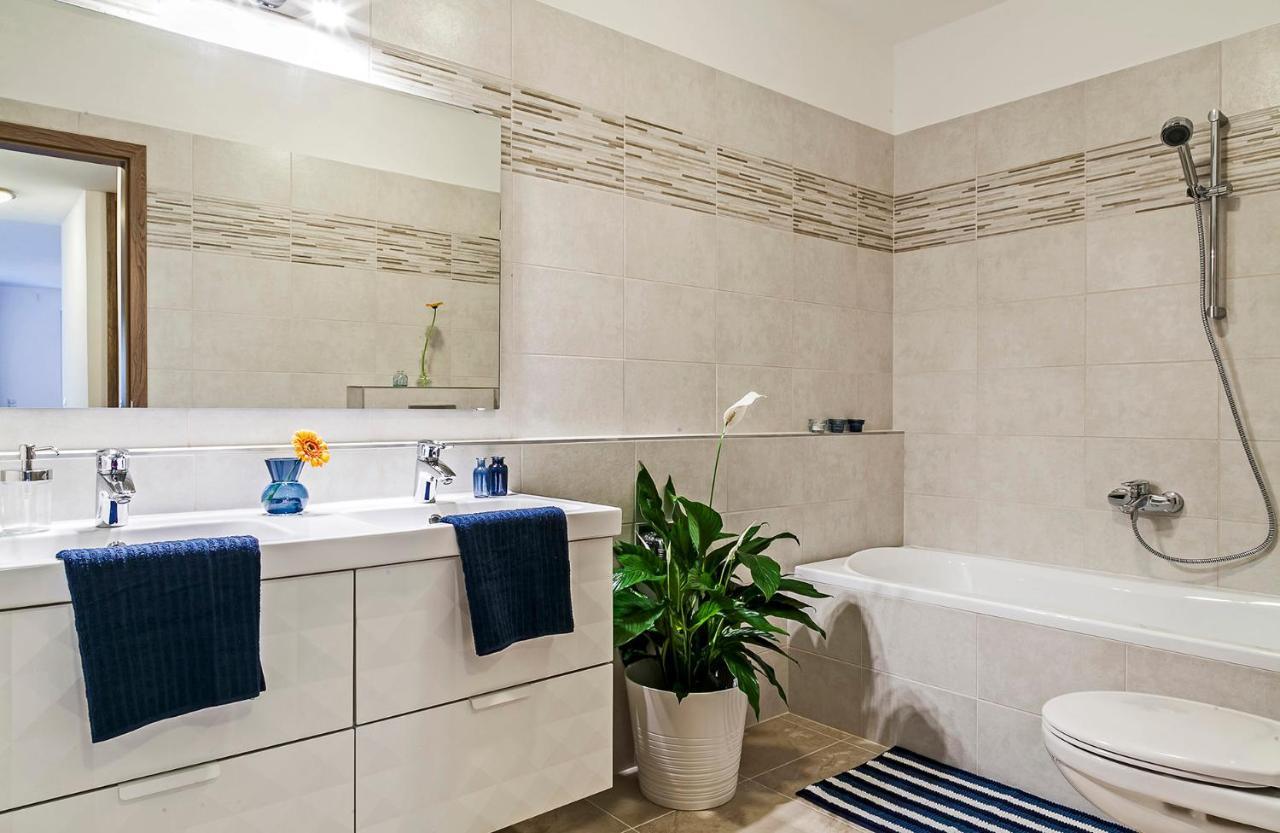 Blue Apartments Balatonlelle Zewnętrze zdjęcie